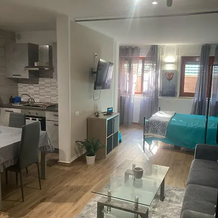 Apartment Tra Mare E Monti Marina Di Carrara