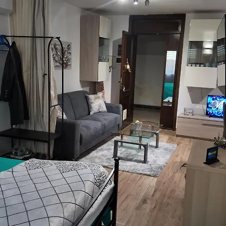 Tra Mare E Monti Apartment